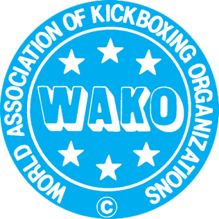 La World Association of KickBoxing Organizations (WAKO) est la structure ayant créé et promu le Full-contact karaté (kick-boxing sans low-kick) en Europe ...